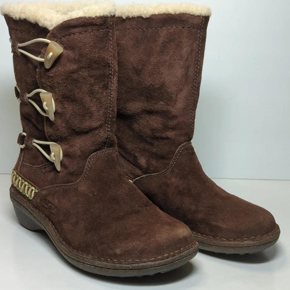 UGG Australia Kona Brown sheepskin winter boots womans size 6 EU 37